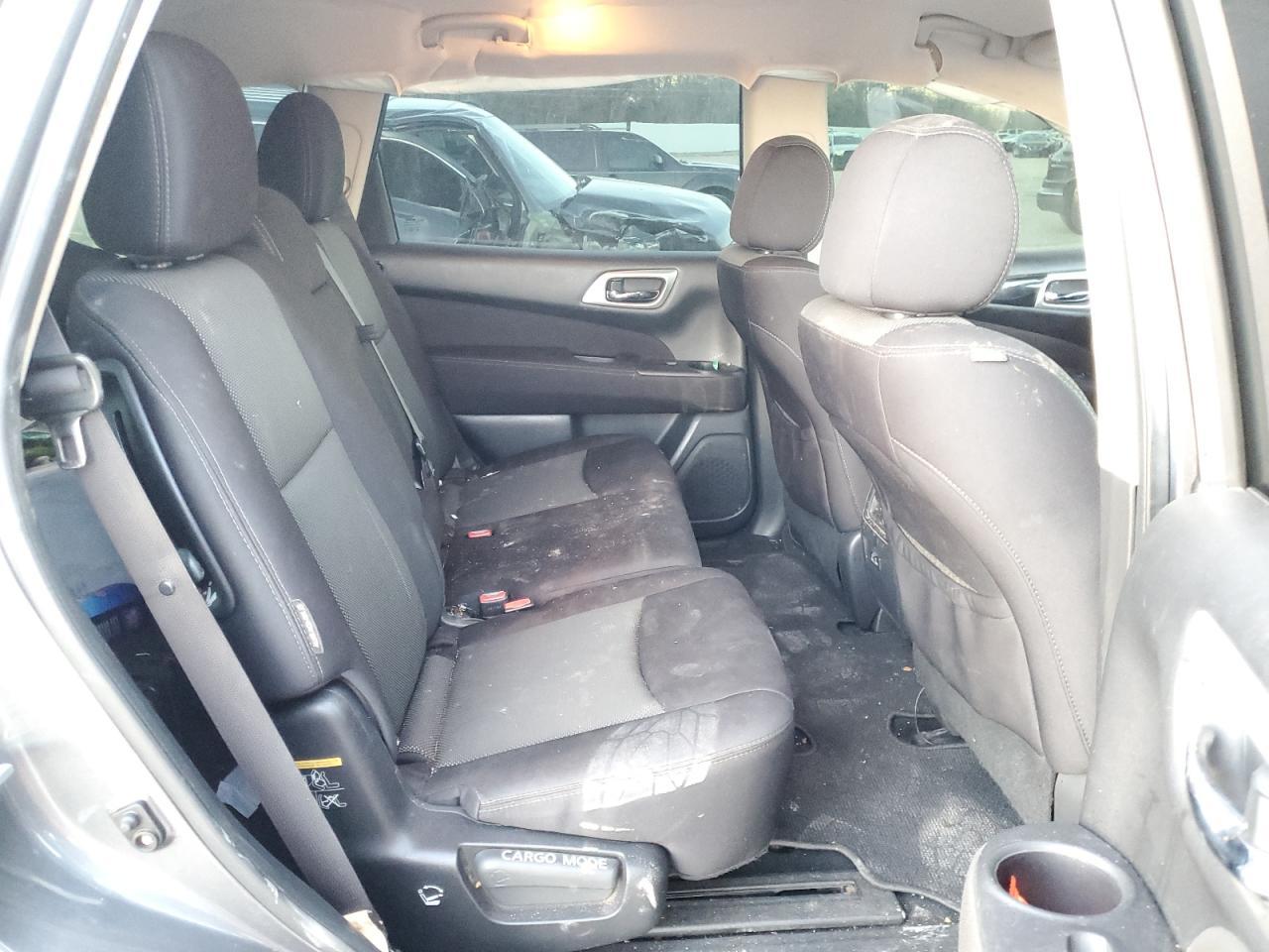 2017 NISSAN PATHFINDER