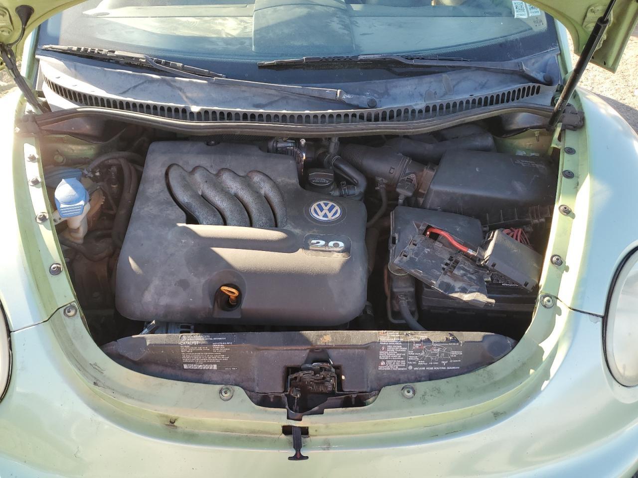 2002 VOLKSWAGEN Beetle