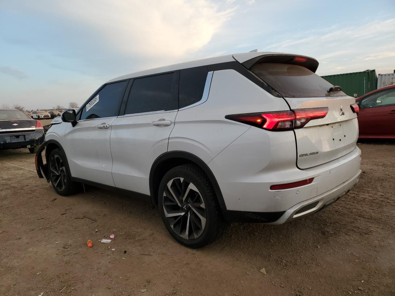 2022 MITSUBISHI outlander