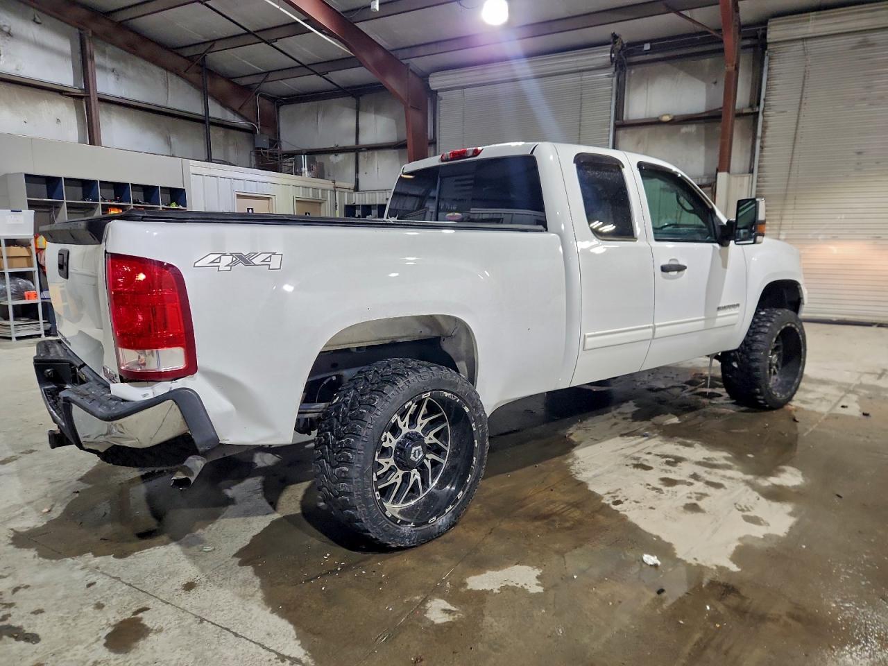 2013 GMC Sierra