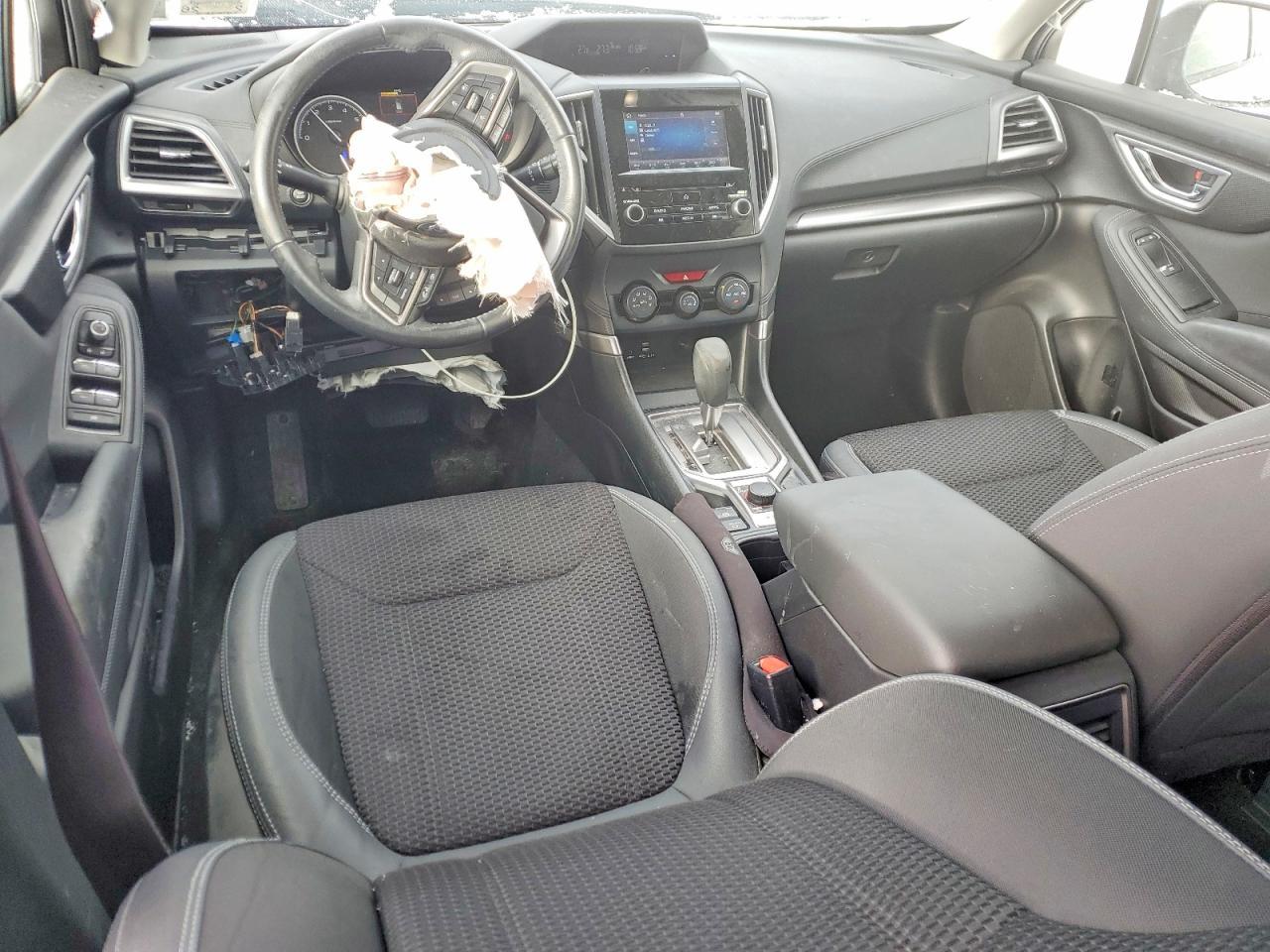 2019 SUBARU FORESTER