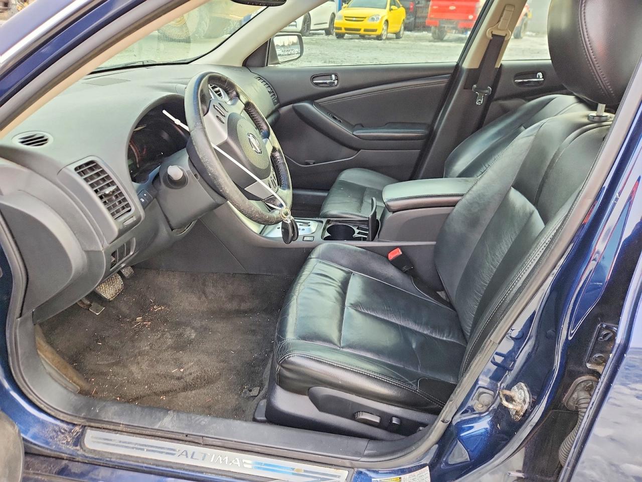 2009 NISSAN ALTIMA