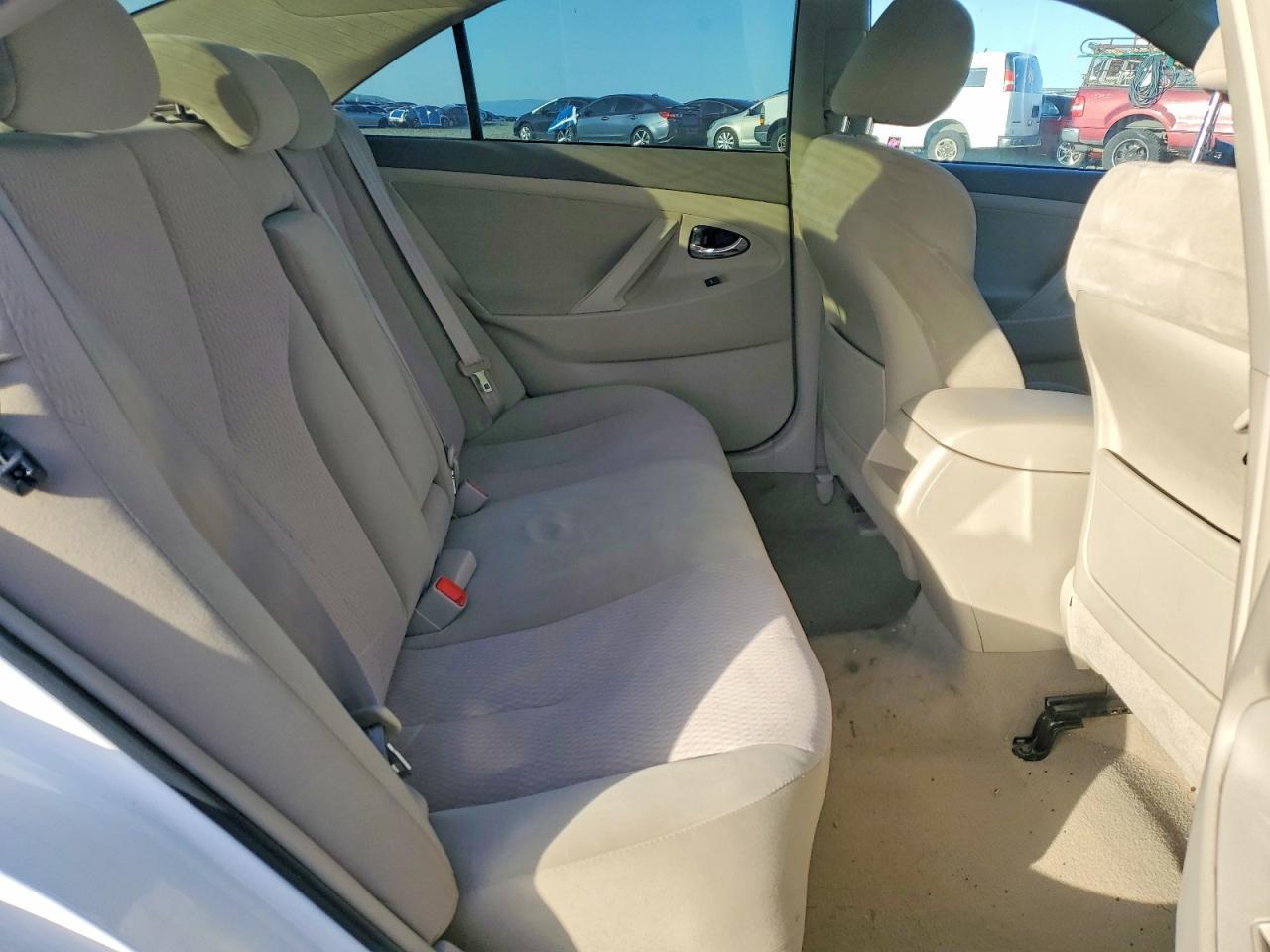 2011 TOYOTA CAMRY