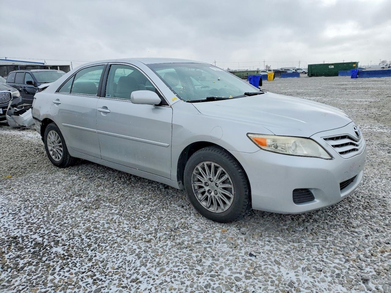 2010 TOYOTA CAMRY