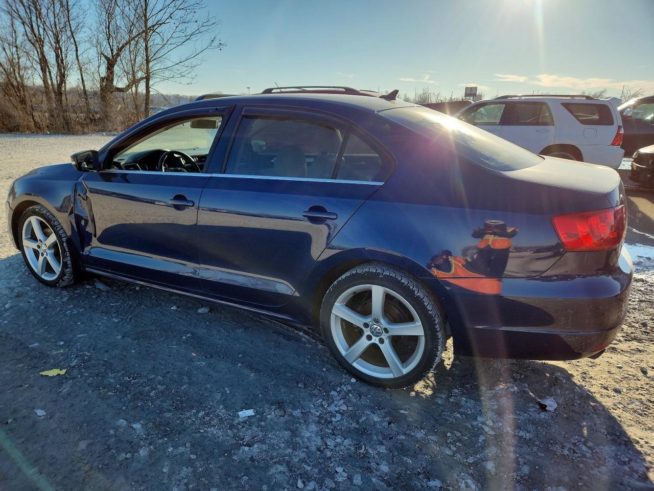 2012 VOLKSWAGEN JETTA