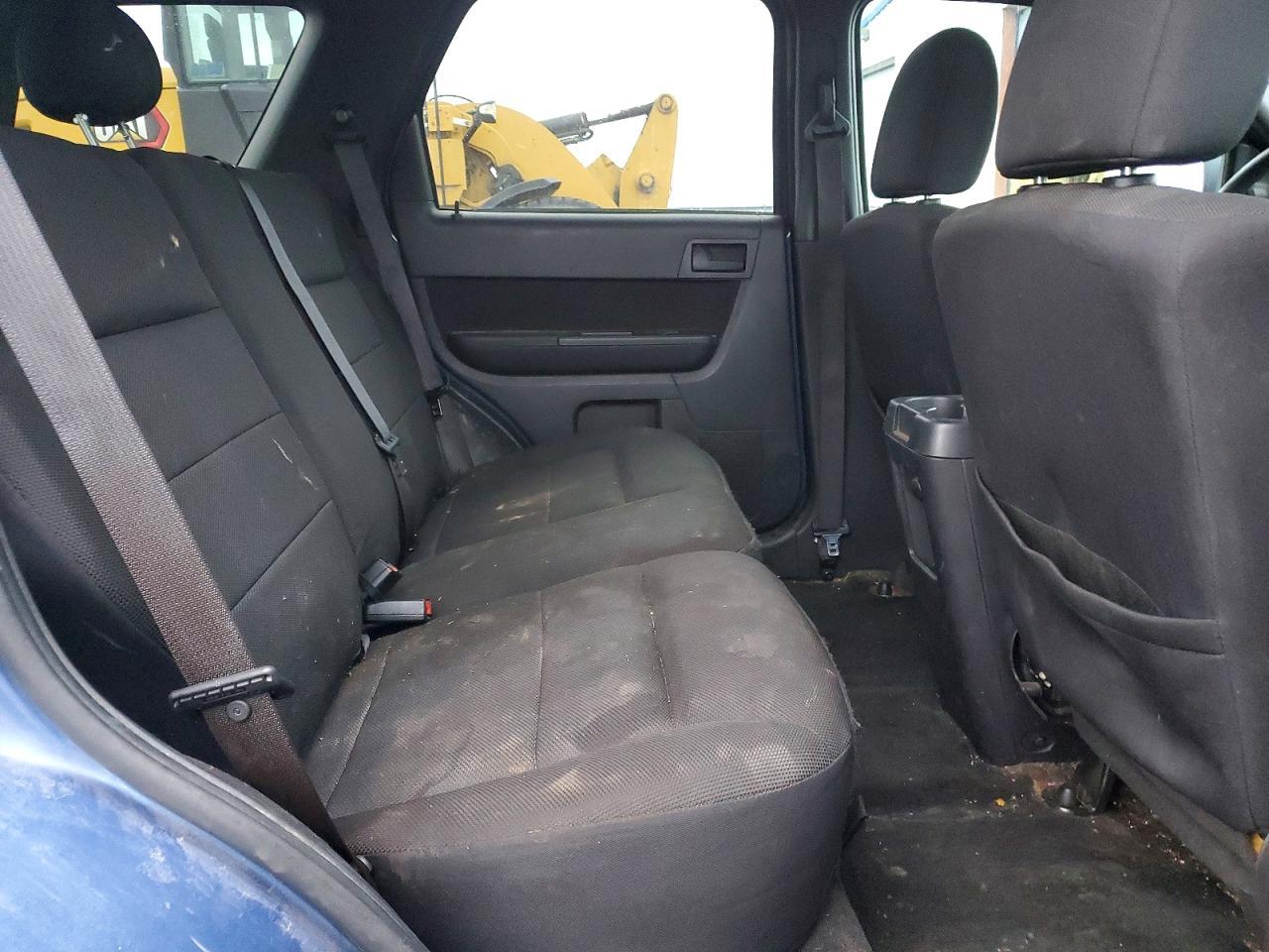 2009 FORD ESCAPE