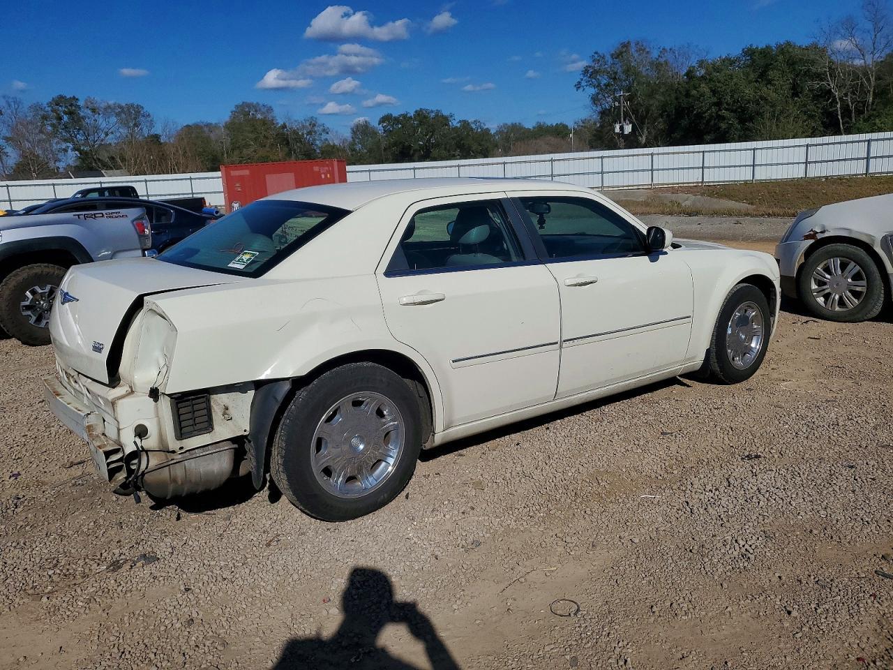 2006 CHRYSLER 300