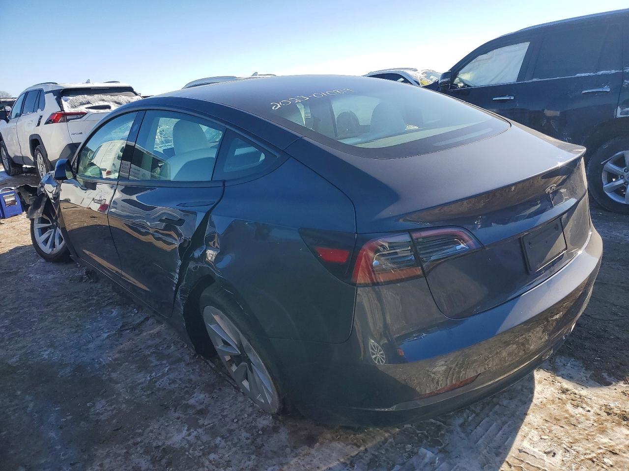 2023 TESLA MODEL 3