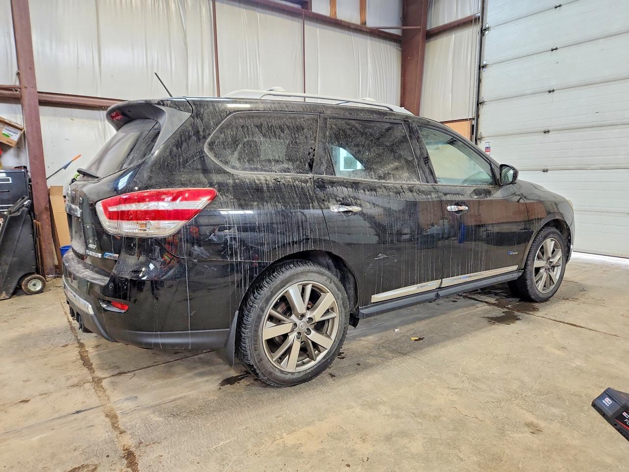 2014 NISSAN PATHFINDER