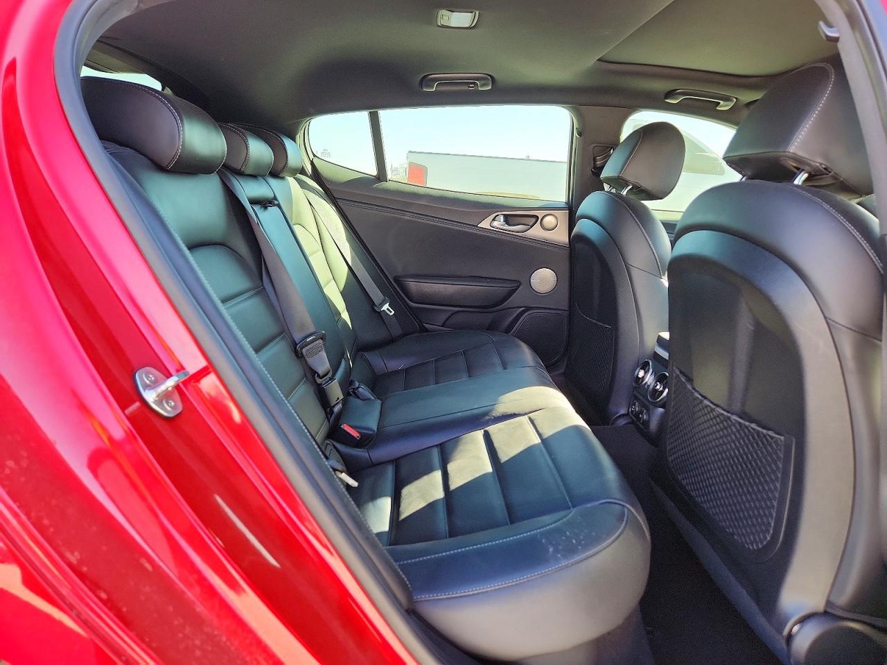 2020 KIA Stinger