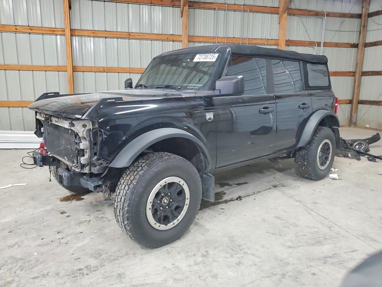2022 FORD Bronco