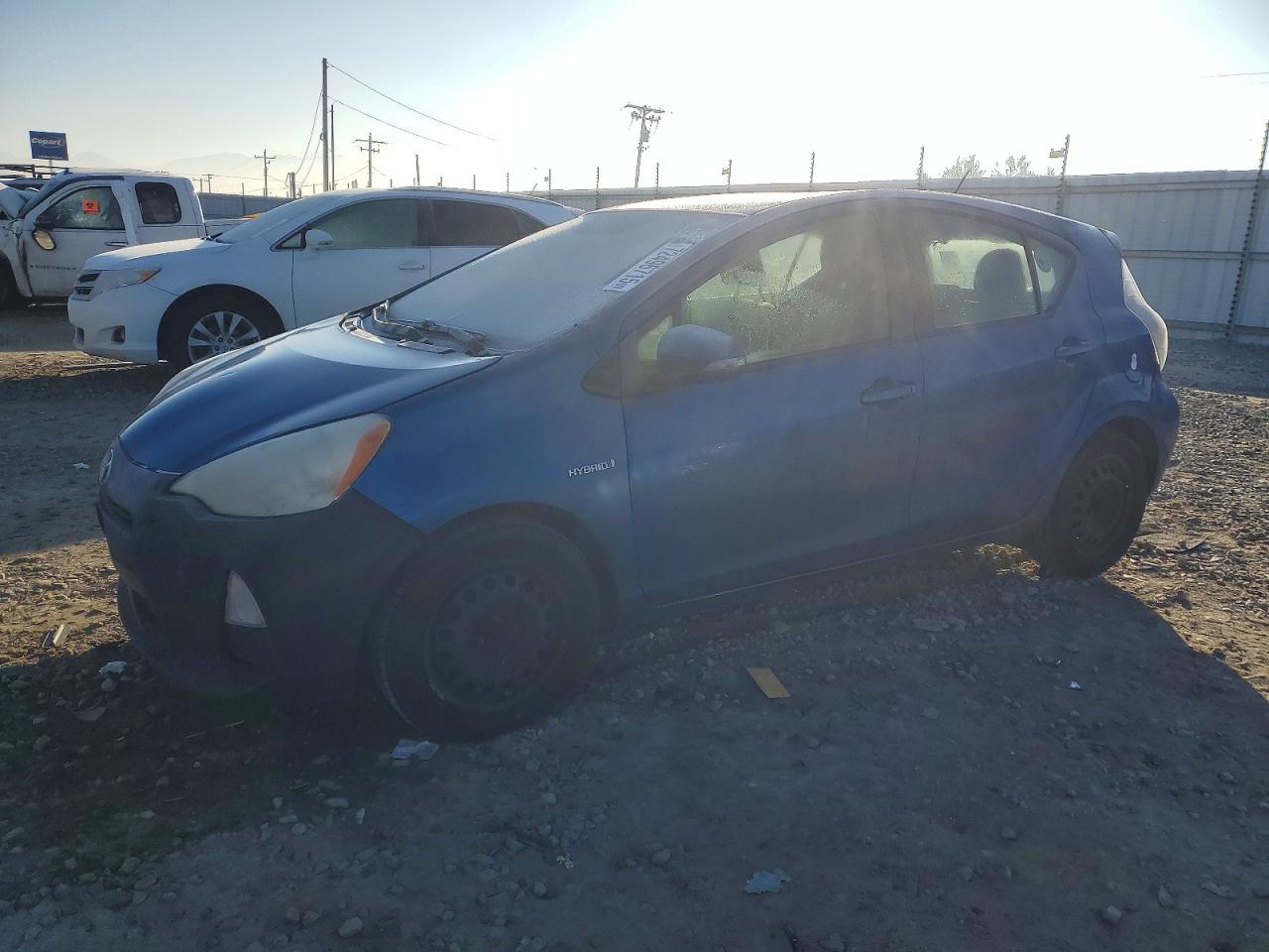 2012 TOYOTA Prius c