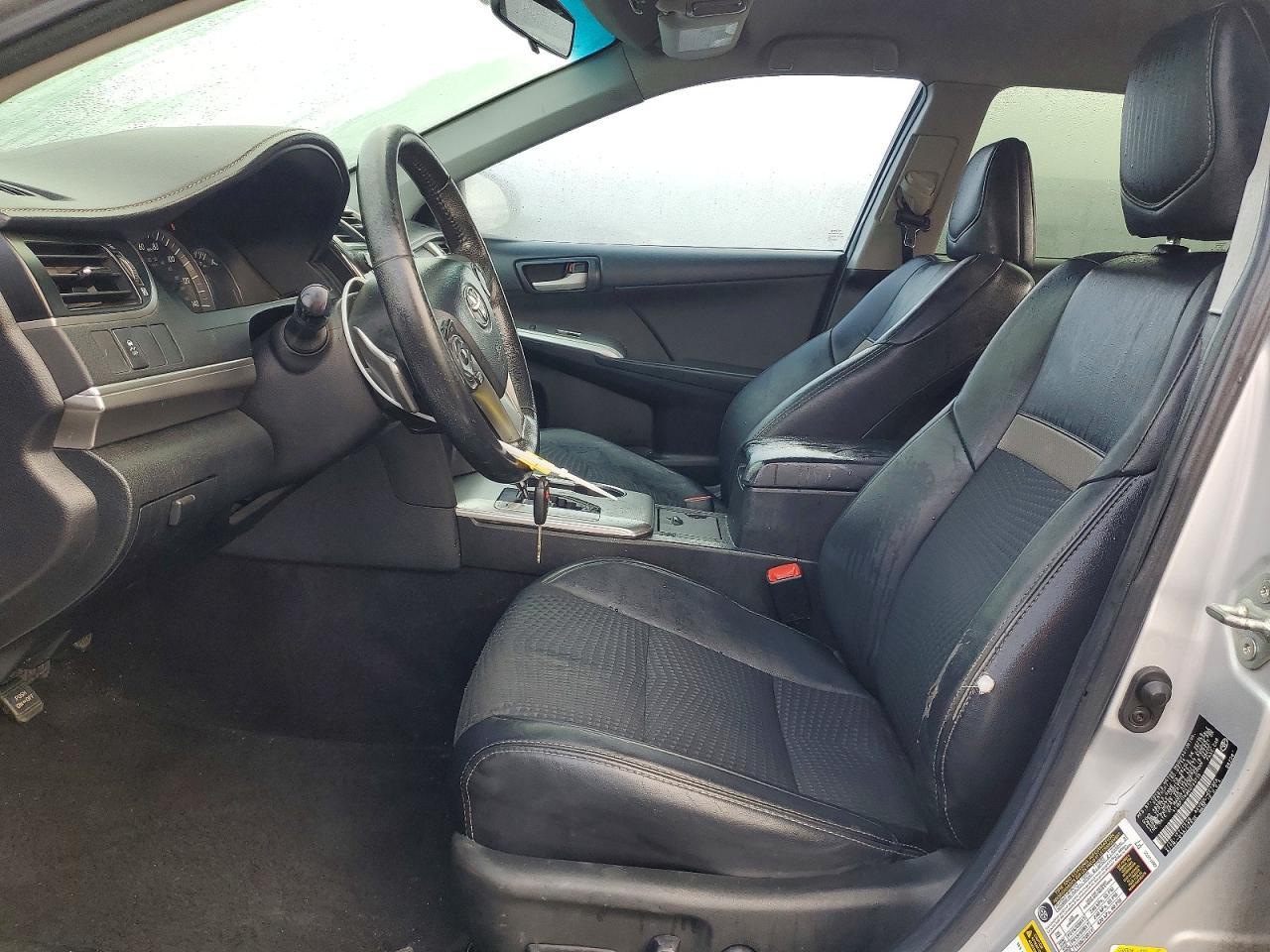 2014 TOYOTA CAMRY