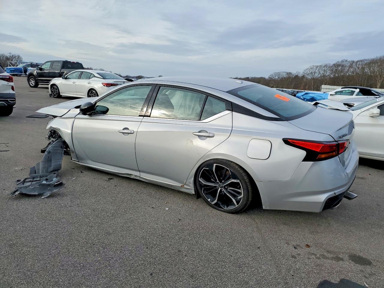 2024 NISSAN ALTIMA