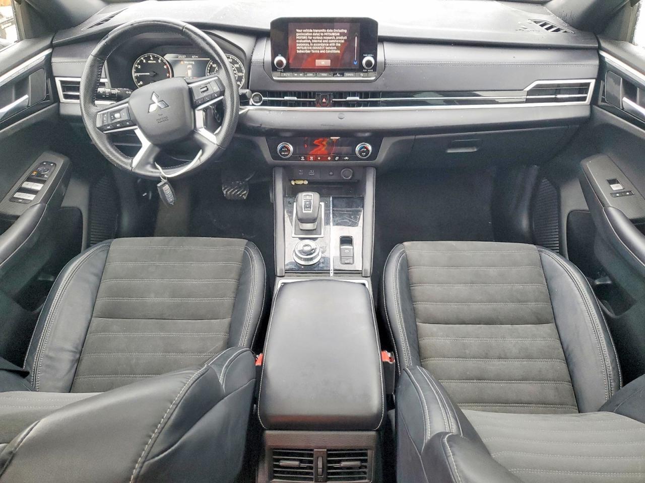 2022 MITSUBISHI outlander