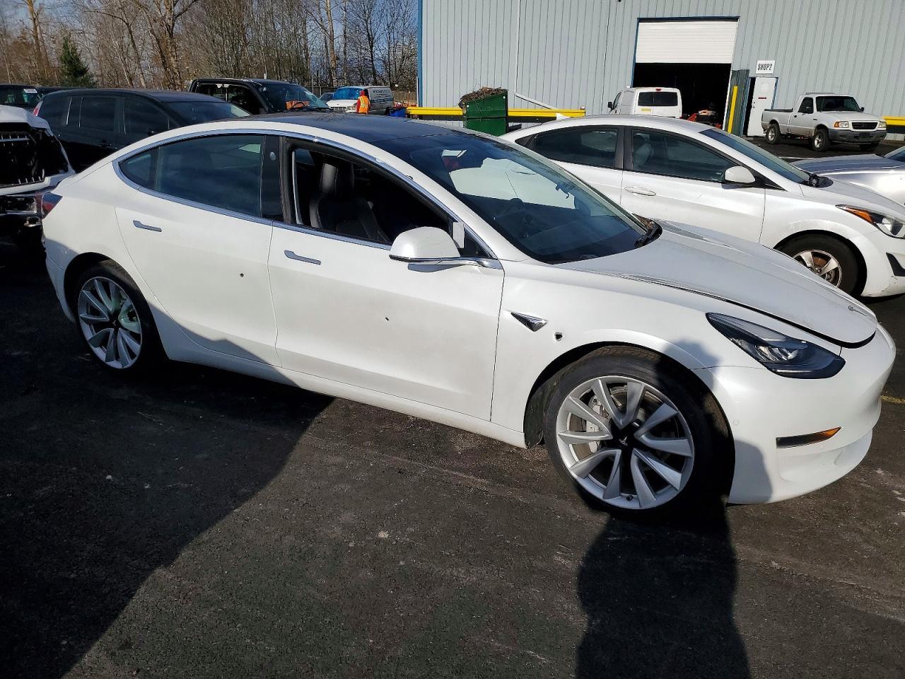 2020 TESLA MODEL 3