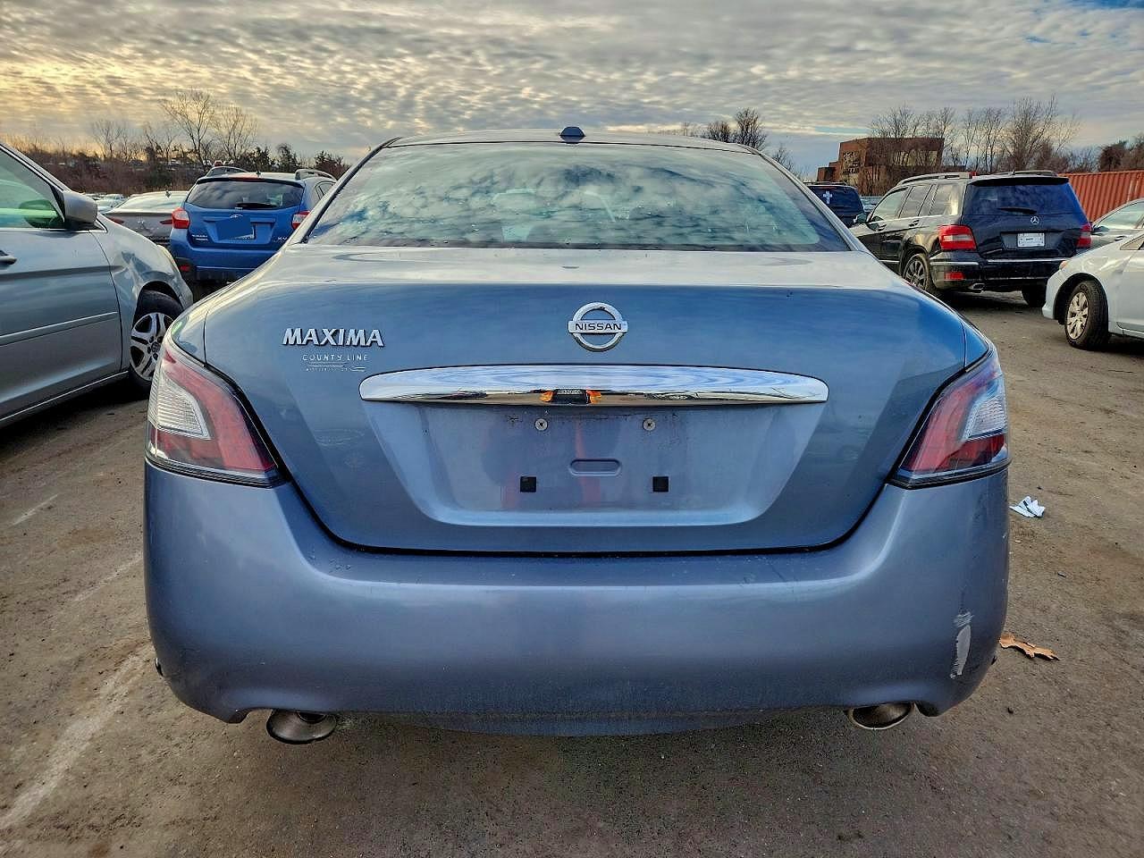 2012 NISSAN Maxima