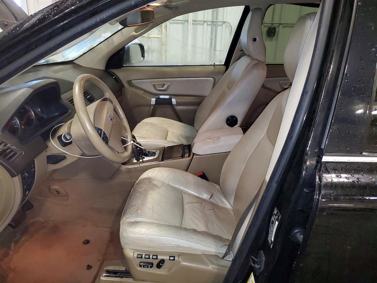 2010 VOLVO XC90
