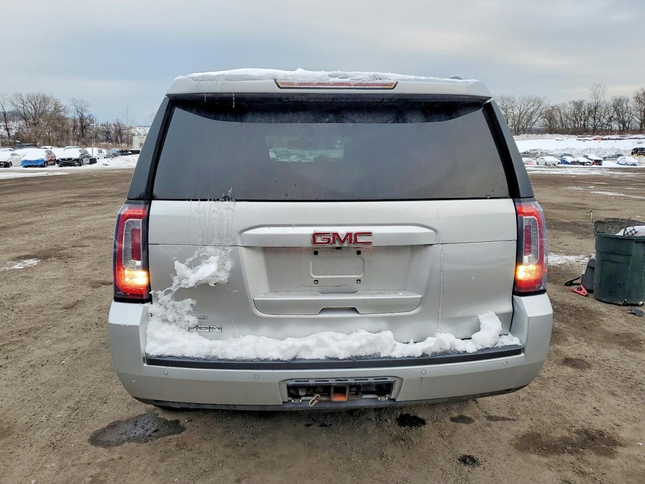 2017 GMC Yukon