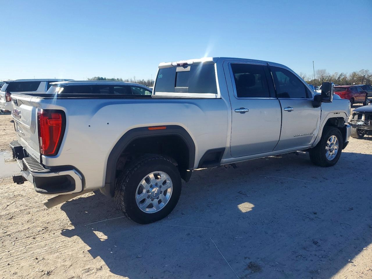 2023 GMC Sierra