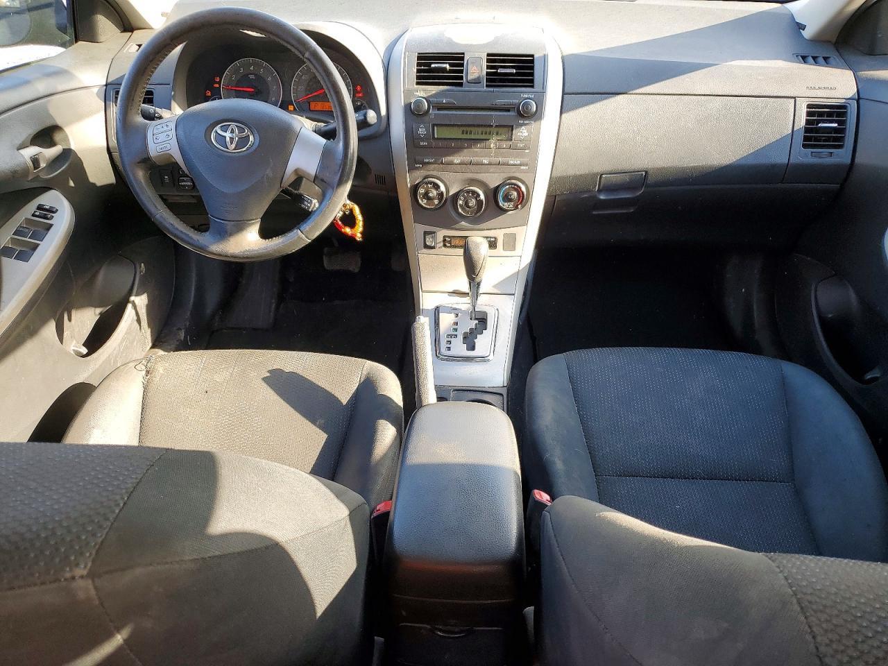 2010 TOYOTA COROLLA