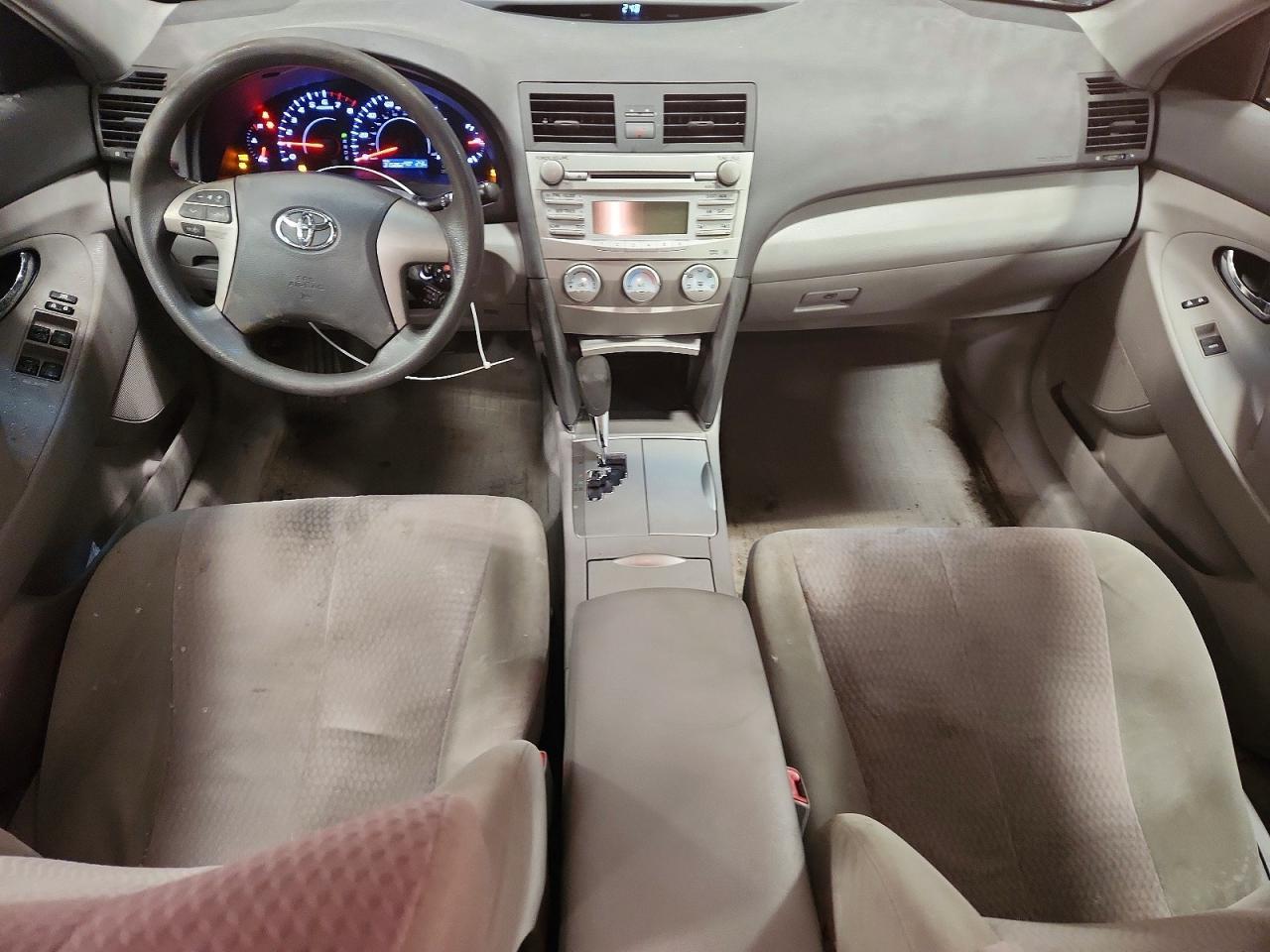 2010 TOYOTA CAMRY