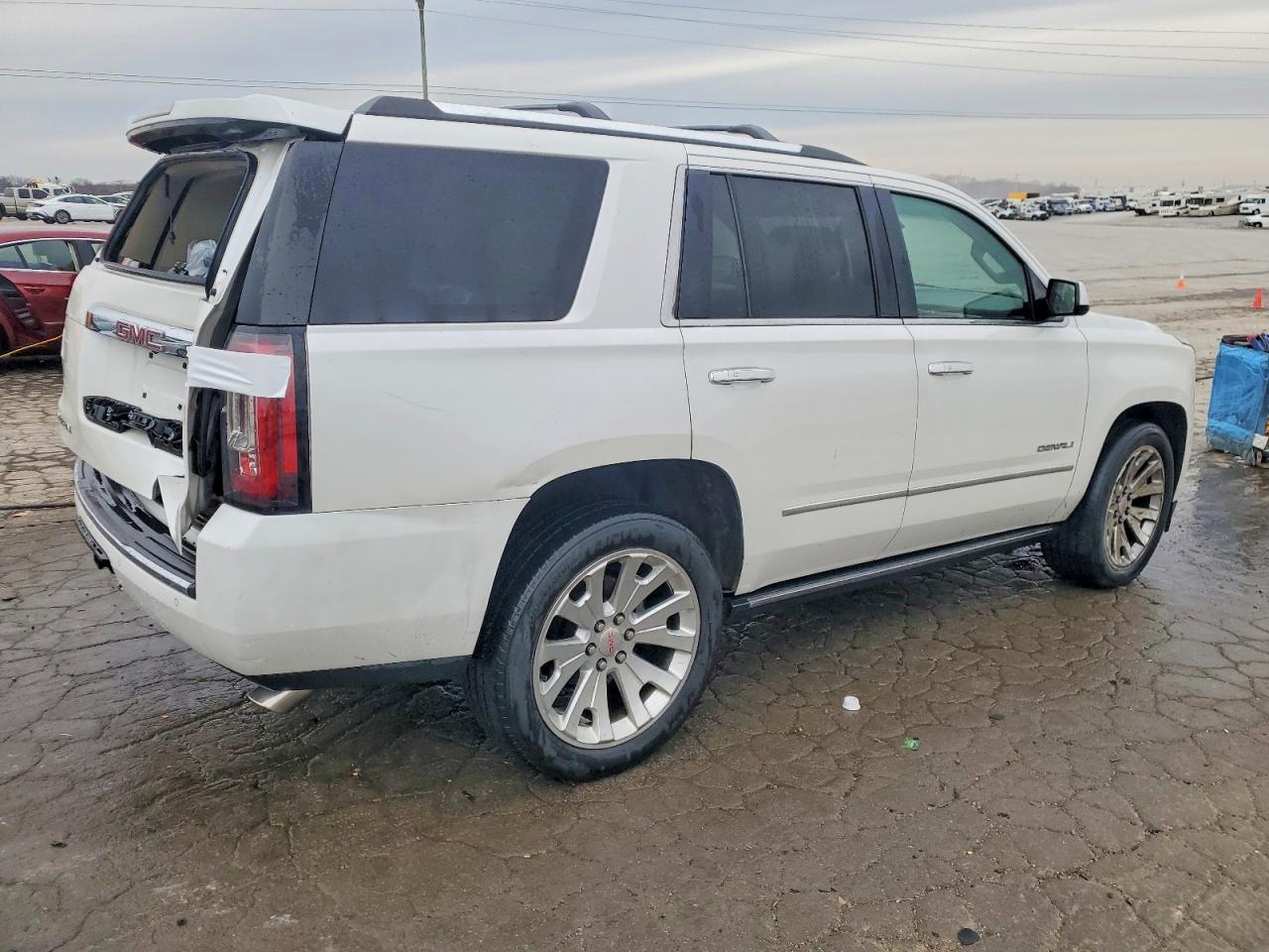 2016 GMC Yukon