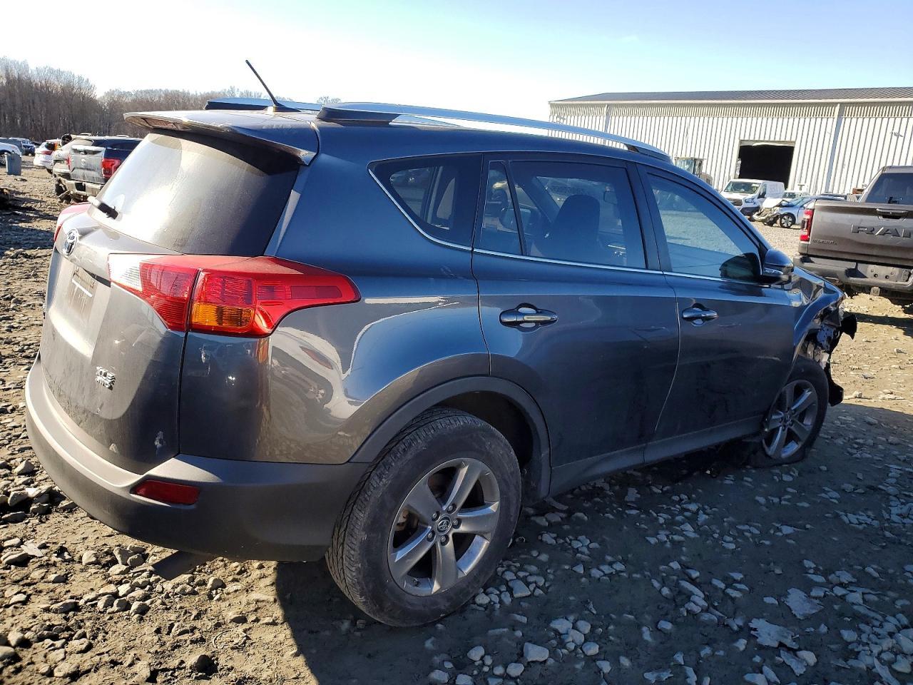 2015 TOYOTA RAV4
