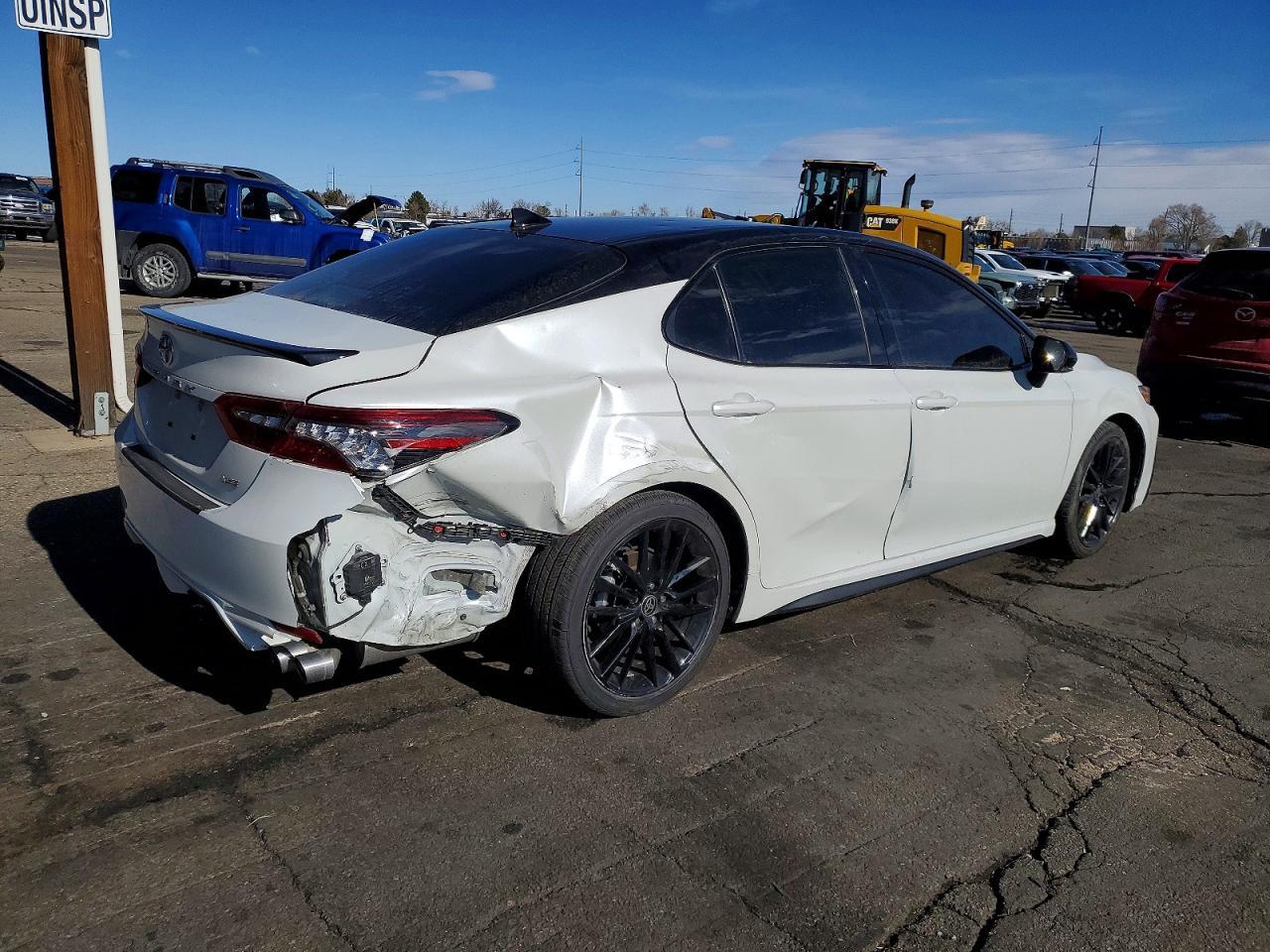 2023 TOYOTA CAMRY