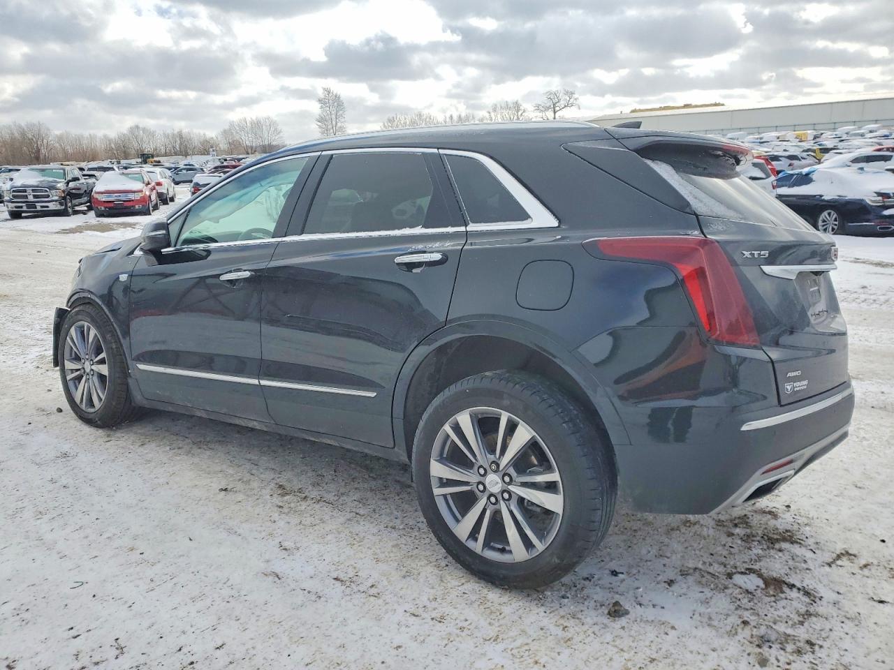 2024 CADILLAC XT5
