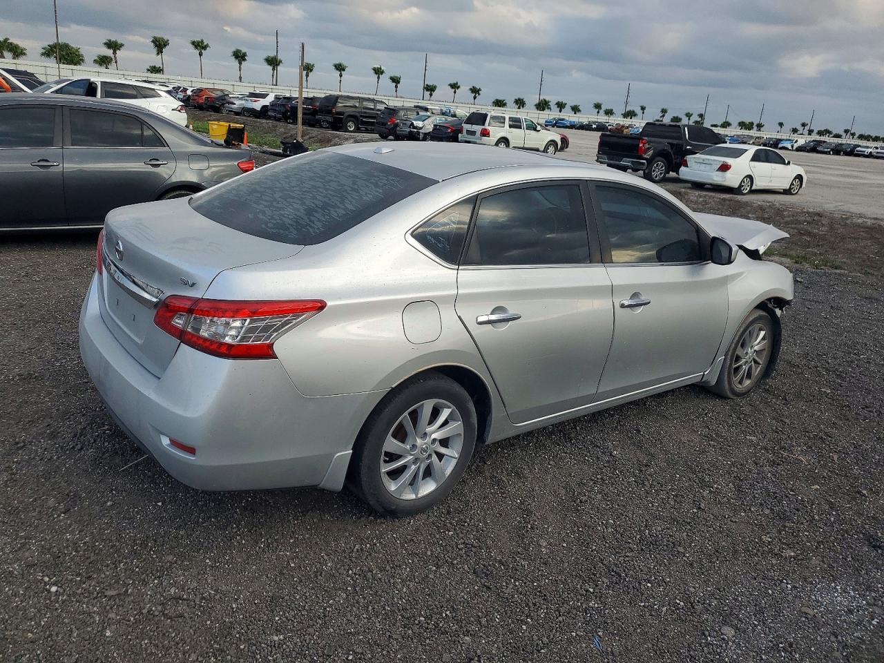 2015 NISSAN SENTRA