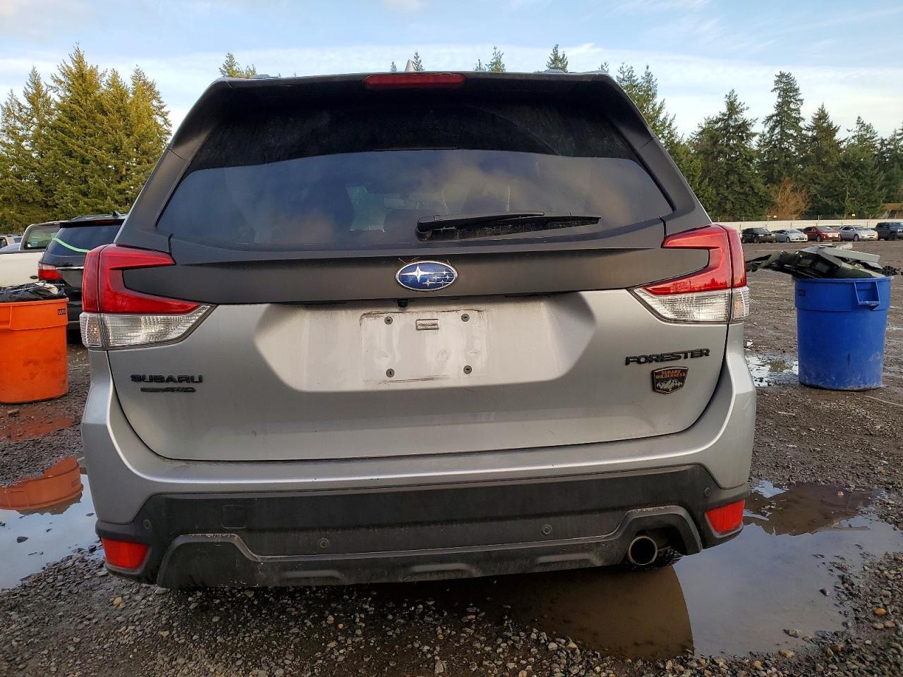 2023 SUBARU FORESTER