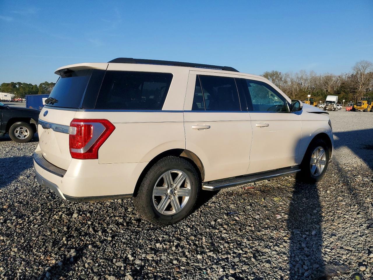 2018 FORD Expedition