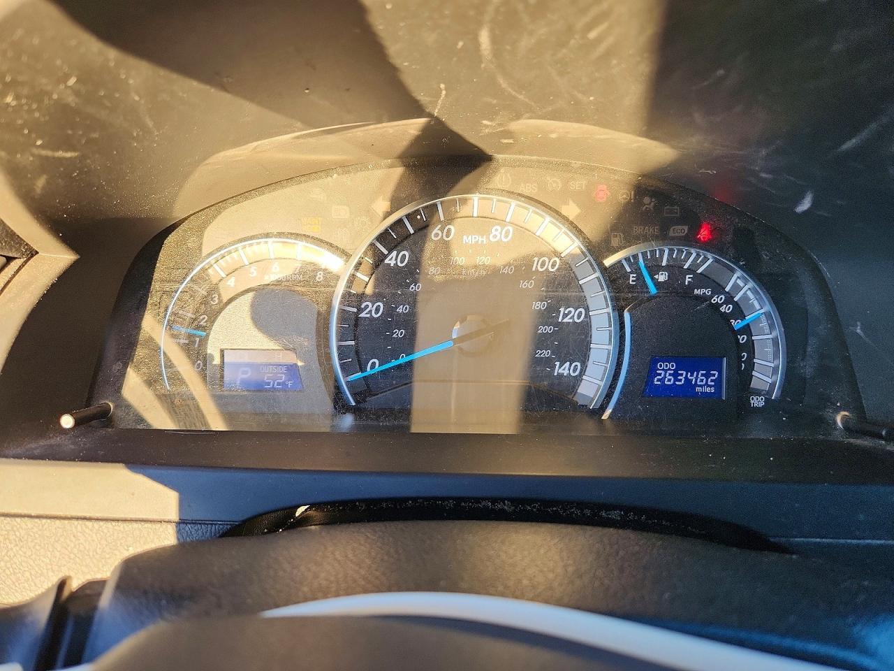 2012 TOYOTA CAMRY