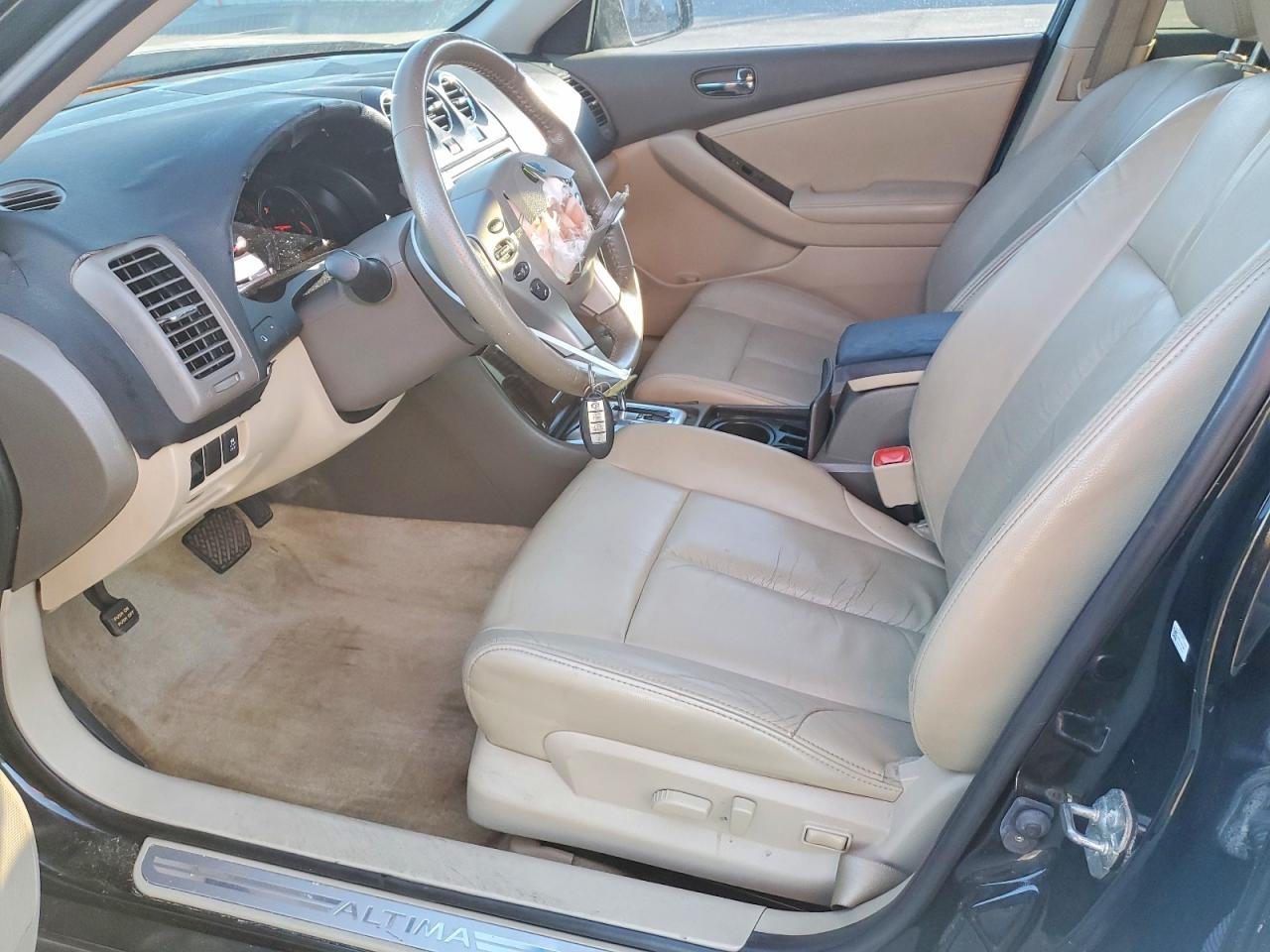 2012 NISSAN ALTIMA