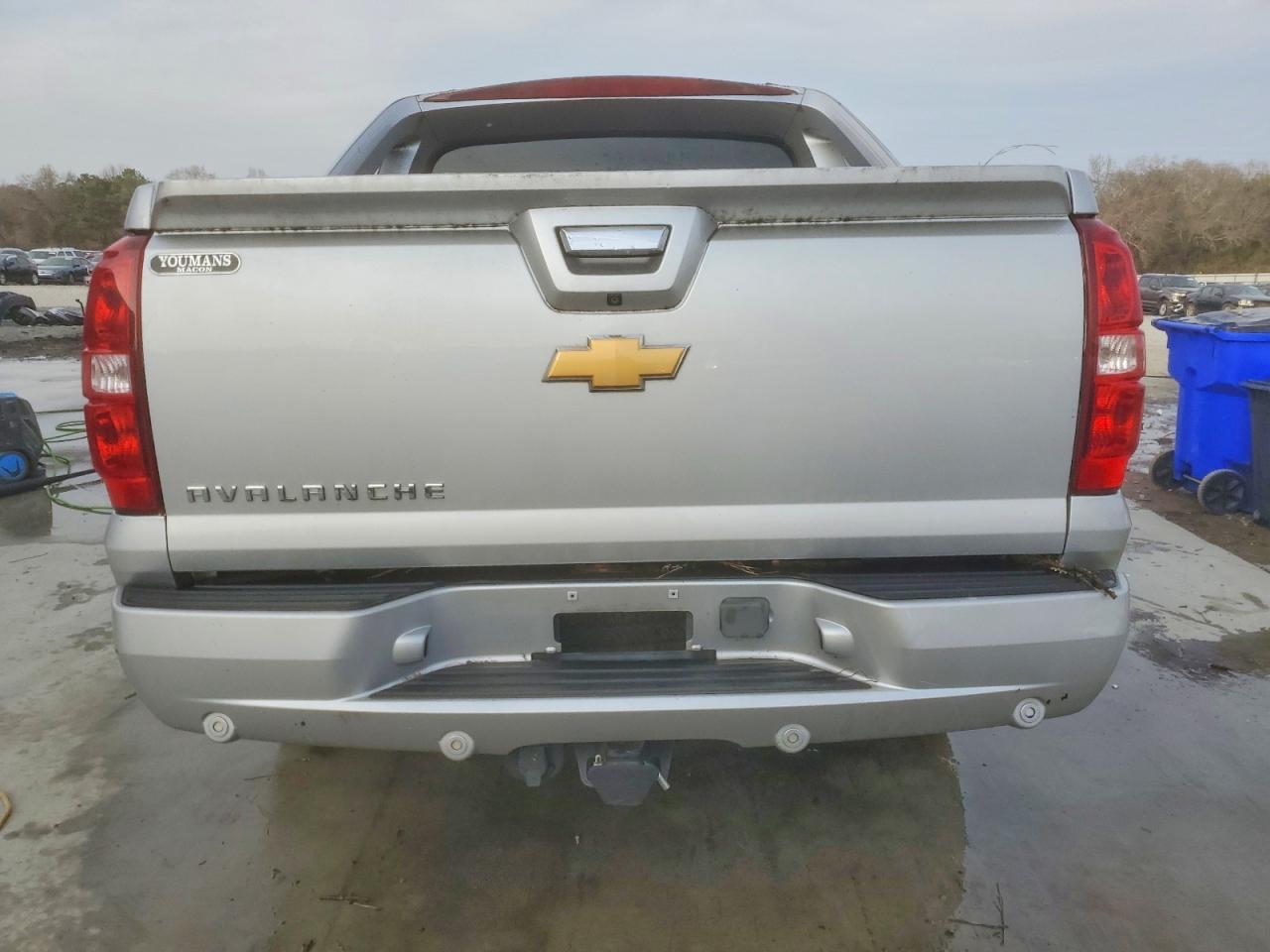 2013 CHEVROLET Avalanche
