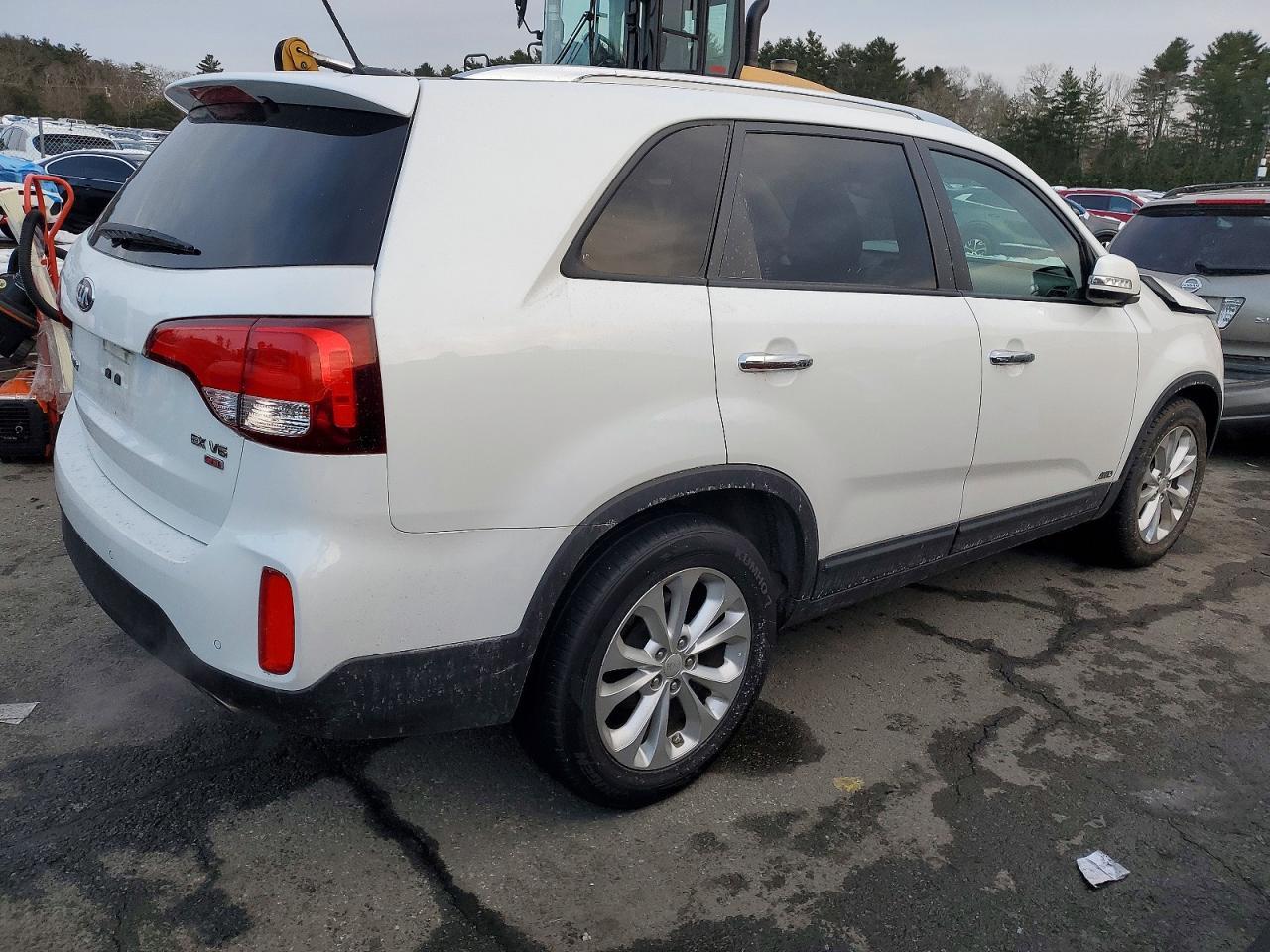 2014 KIA SORENTO