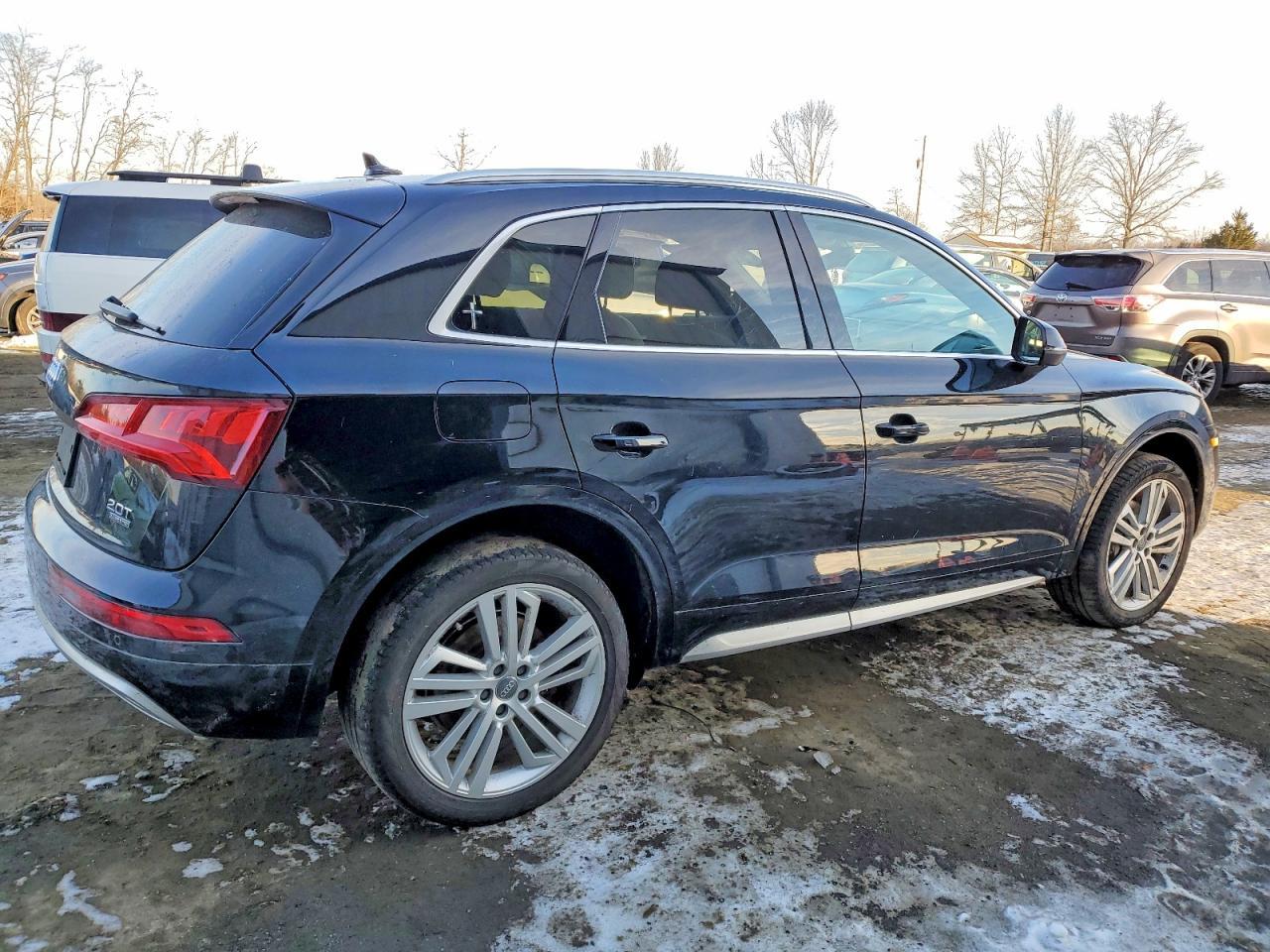 2018 AUDI Q5