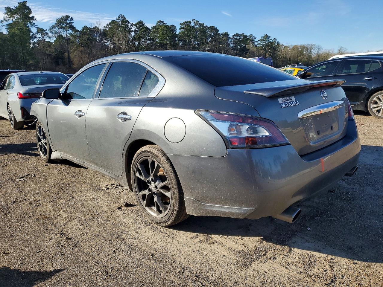 2014 NISSAN Maxima