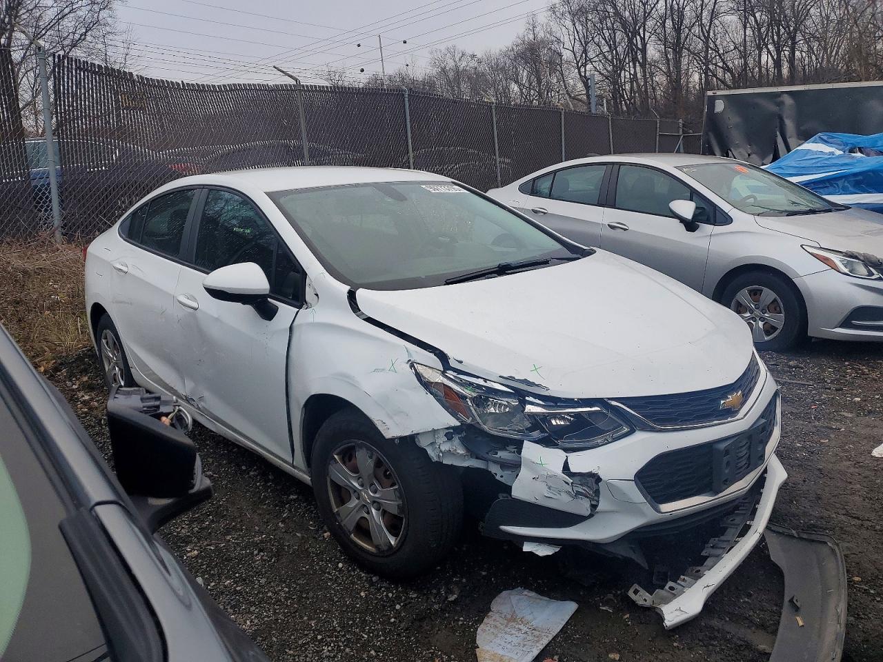 2016 CHEVROLET CRUZE