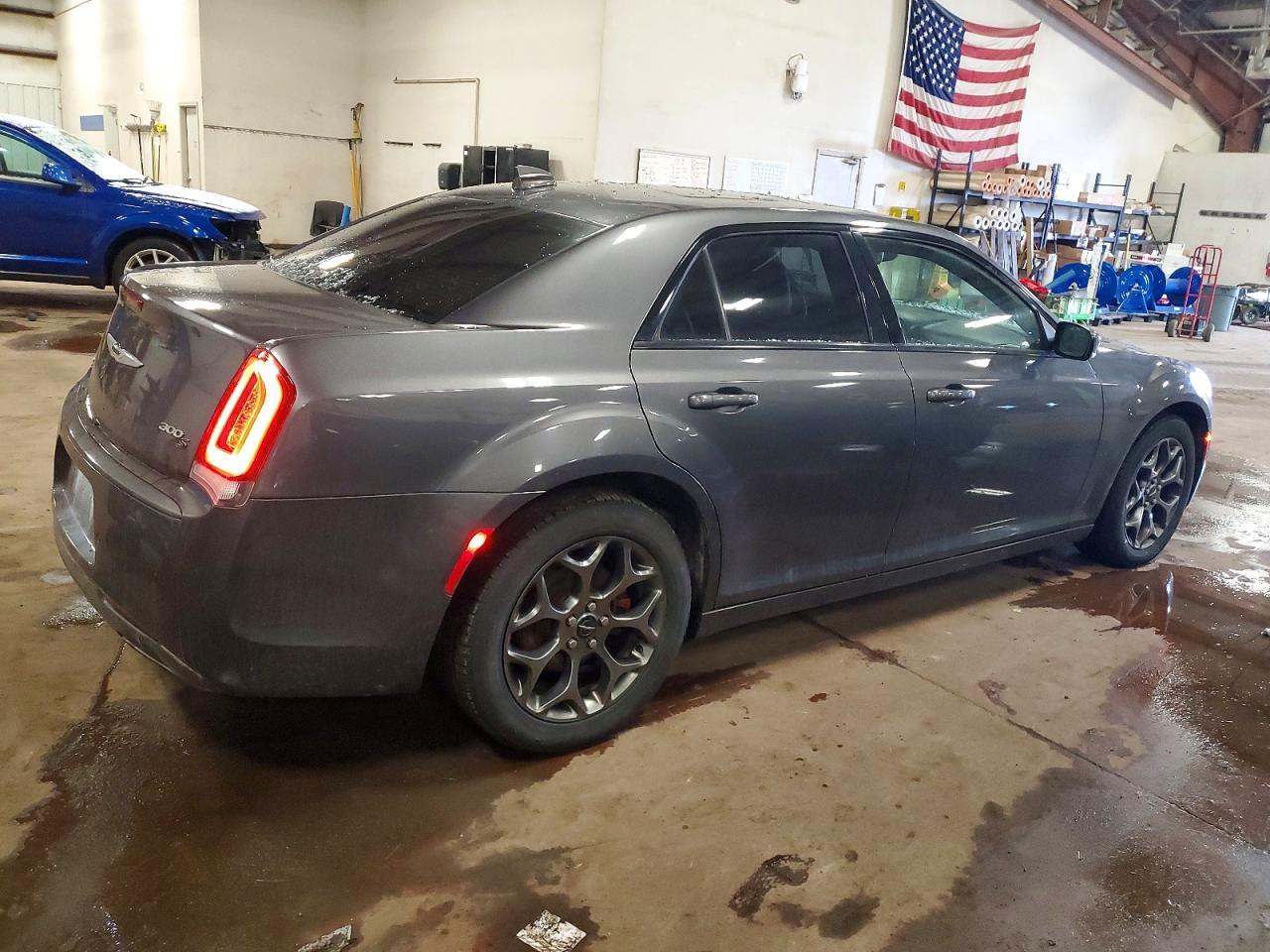 2016 CHRYSLER 300