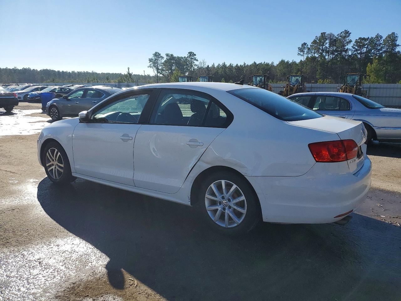2011 VOLKSWAGEN JETTA