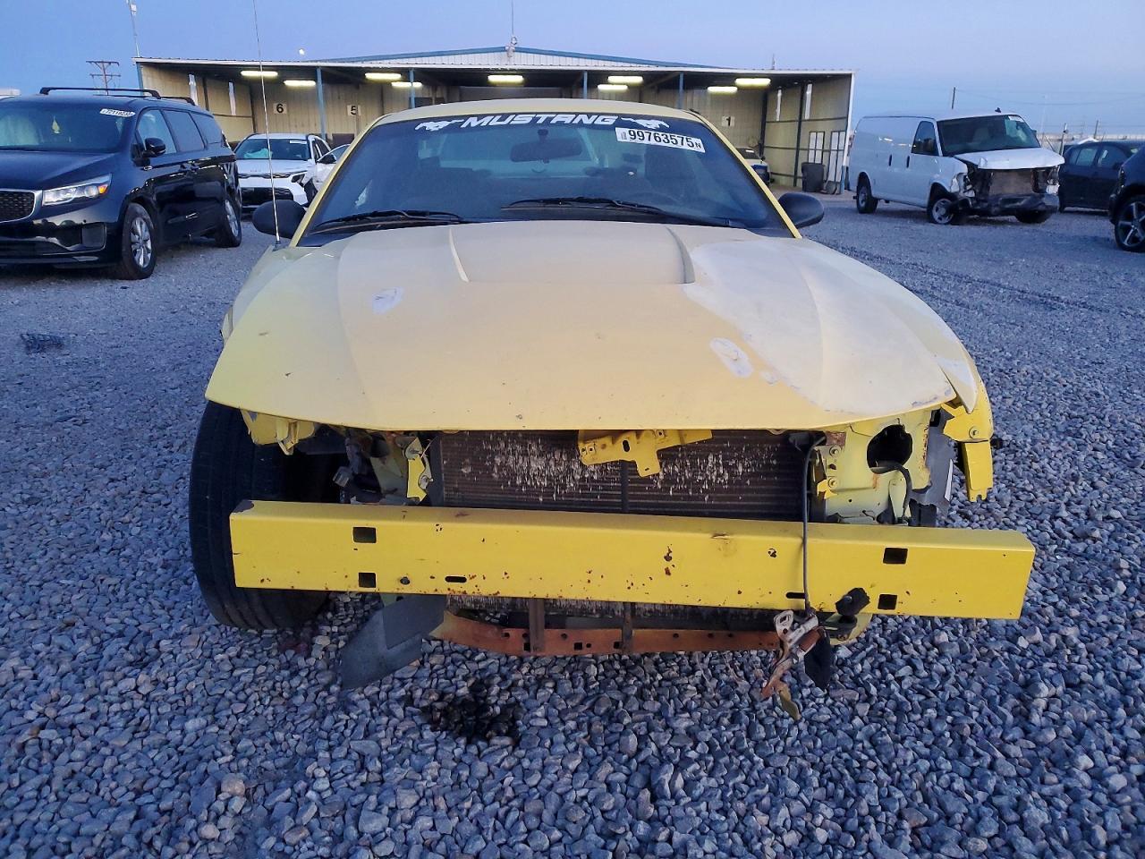 2003 FORD MUSTANG