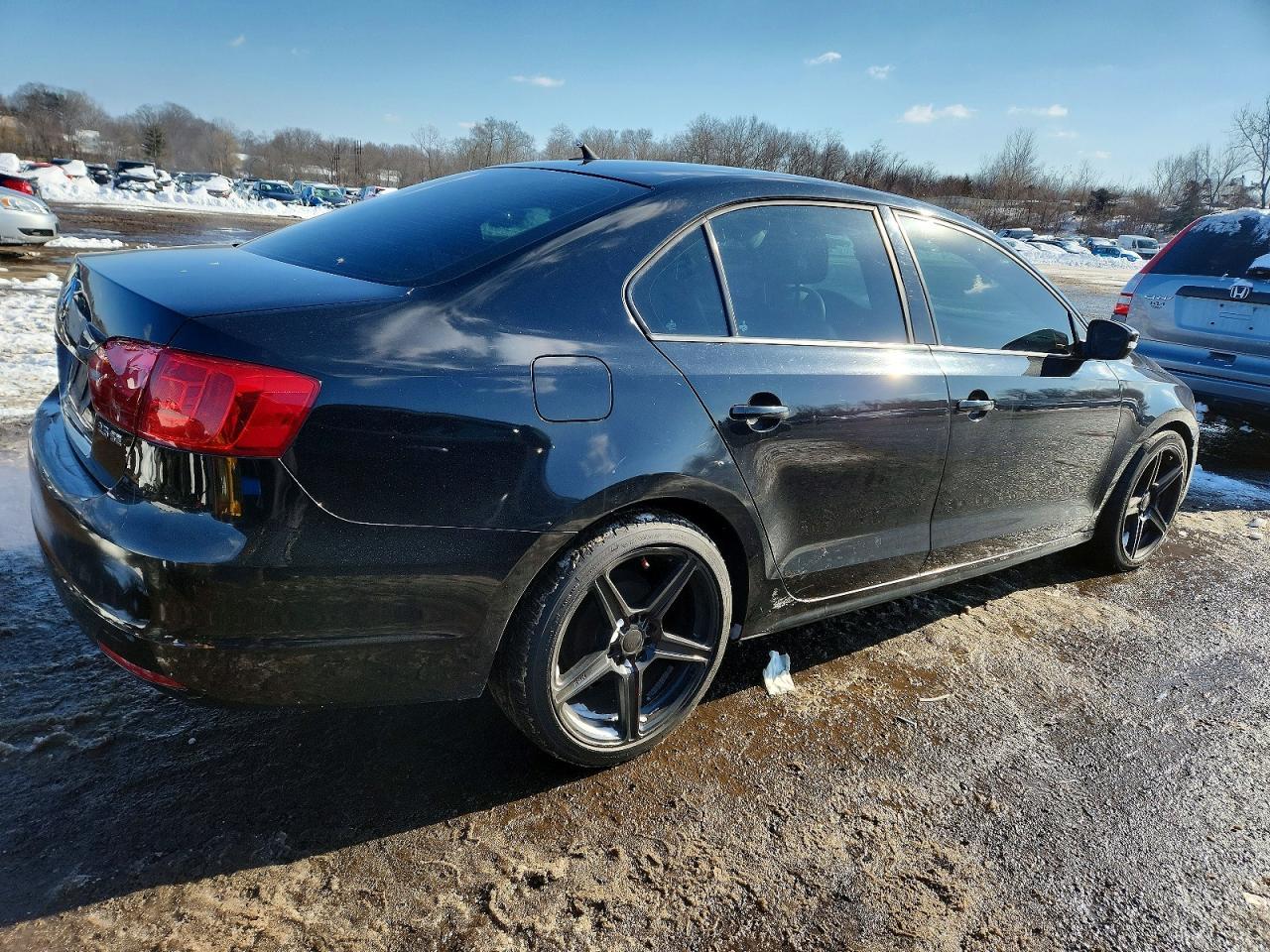 2011 VOLKSWAGEN JETTA