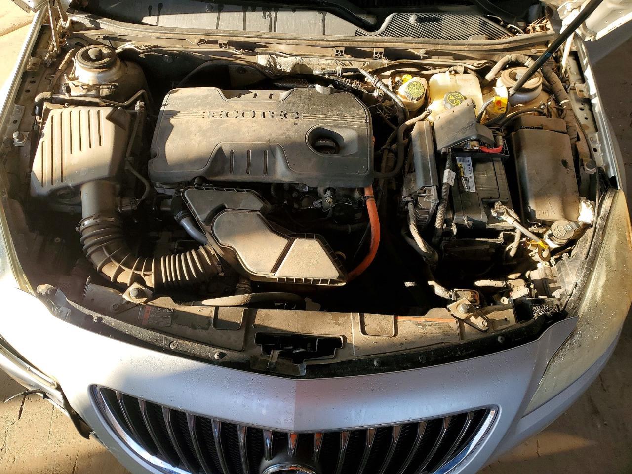 2013 BUICK Regal