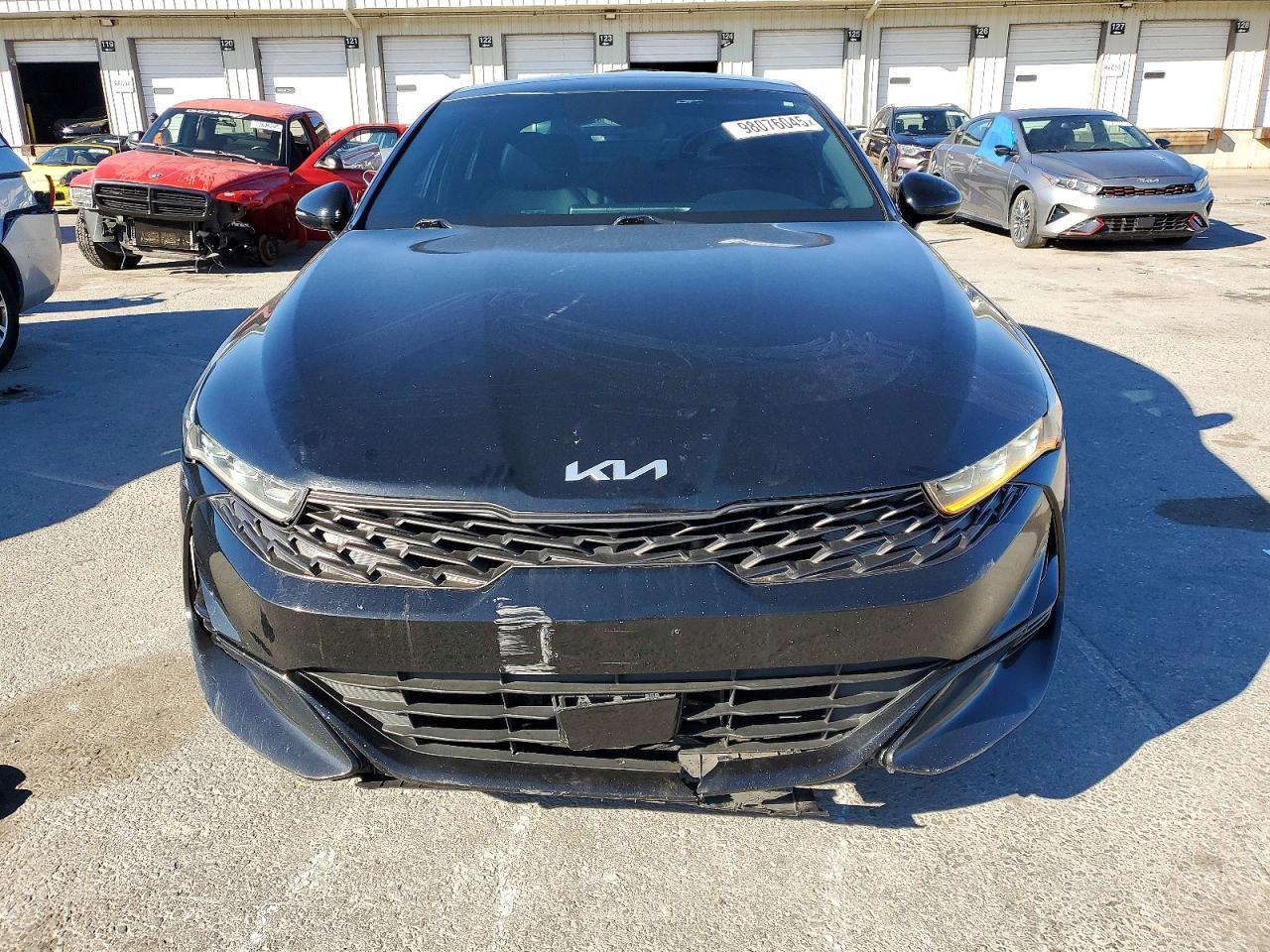 2022 KIA K5