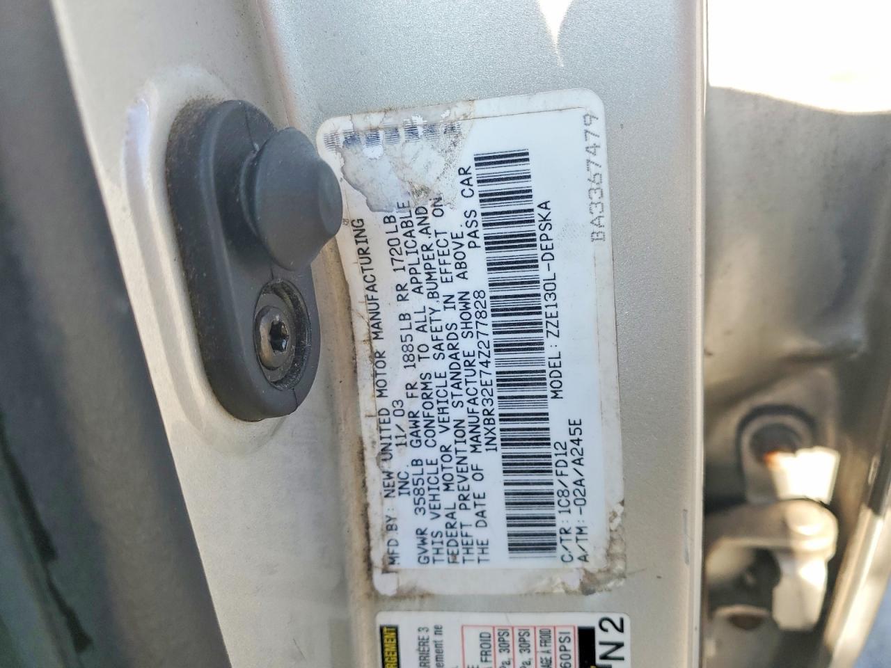 2004 TOYOTA COROLLA