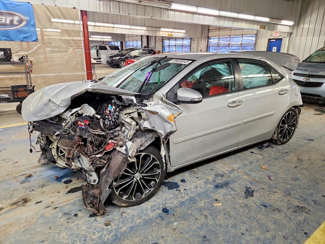 2016 TOYOTA COROLLA