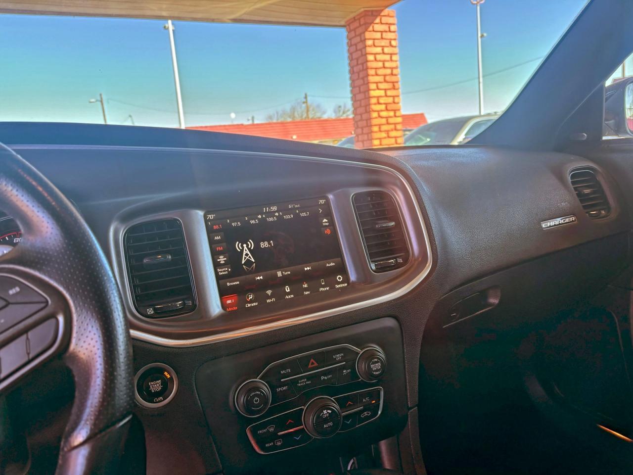 2021 DODGE CHARGER