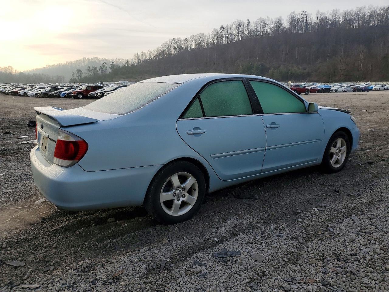 2005 TOYOTA CAMRY